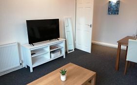 The Hillside Apartment - King'S Norton Birmingham